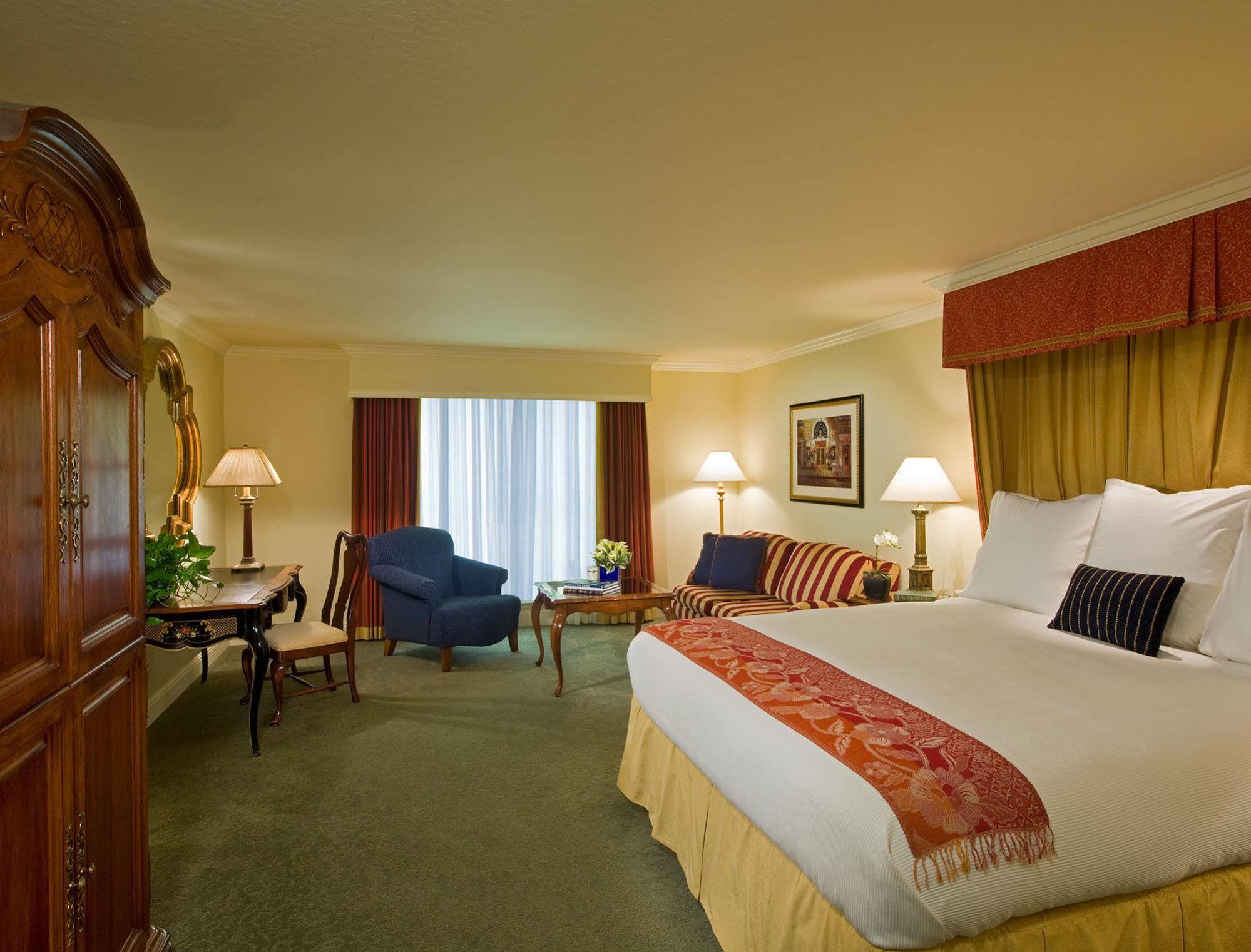 Lafayette Park Hotel & Spa Екстериор снимка